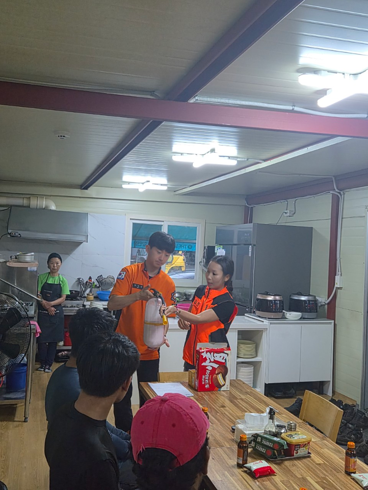 외국인 노동자 화재안전교육(제이스틸2).jpg