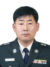 정선소방서 구조대당 소방경 이정호.jpg