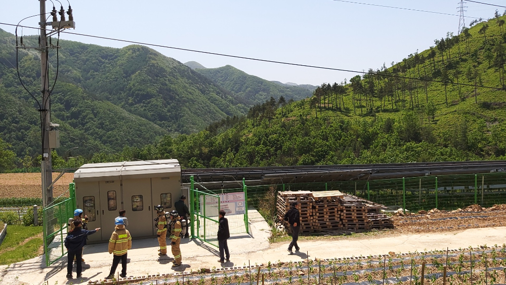 삼척 도계읍 늑구리 태양광발전소 변압기화재1.jpg