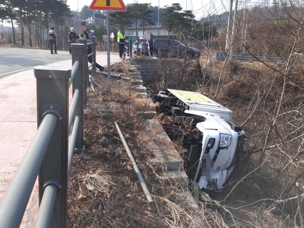 고성군 현내면 대진리 금강산로 교통사고.jpg