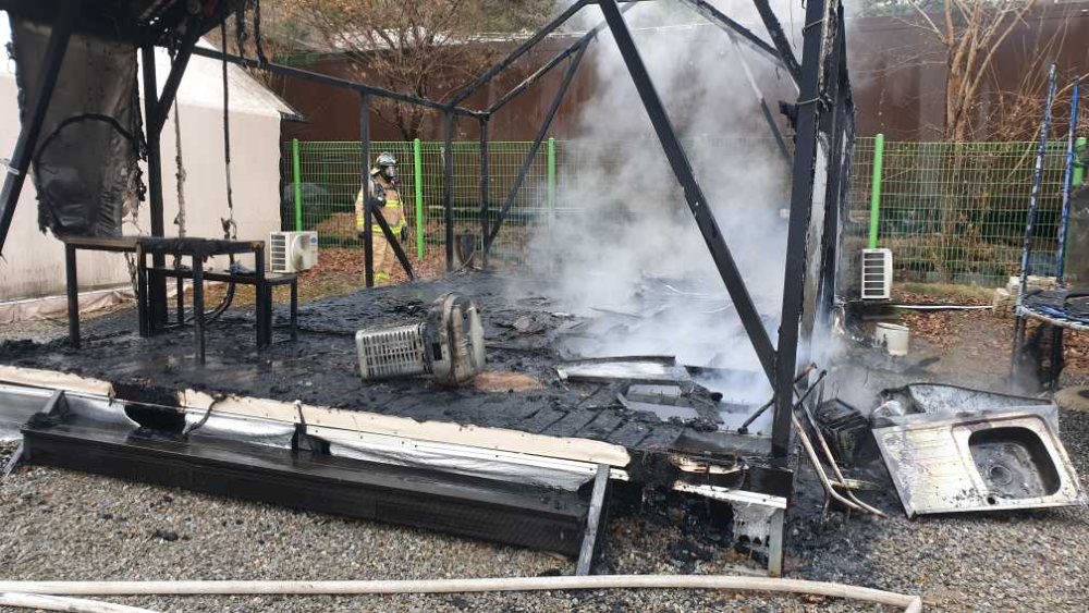 1423 글램핑 텐트 화재 3.jpg