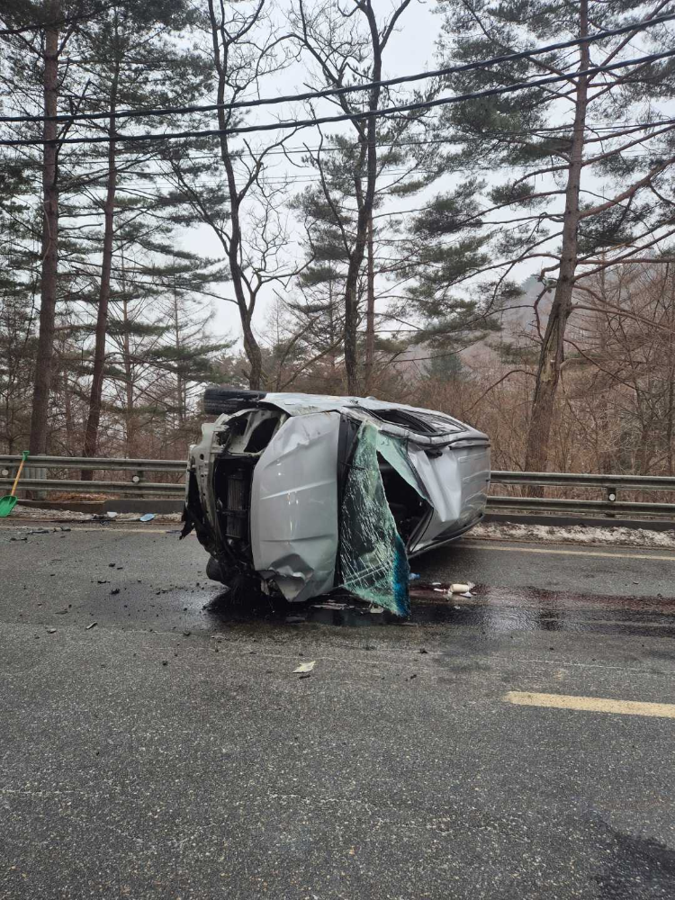 0211 홍천 내면 상뱃재 교통사고.jpg