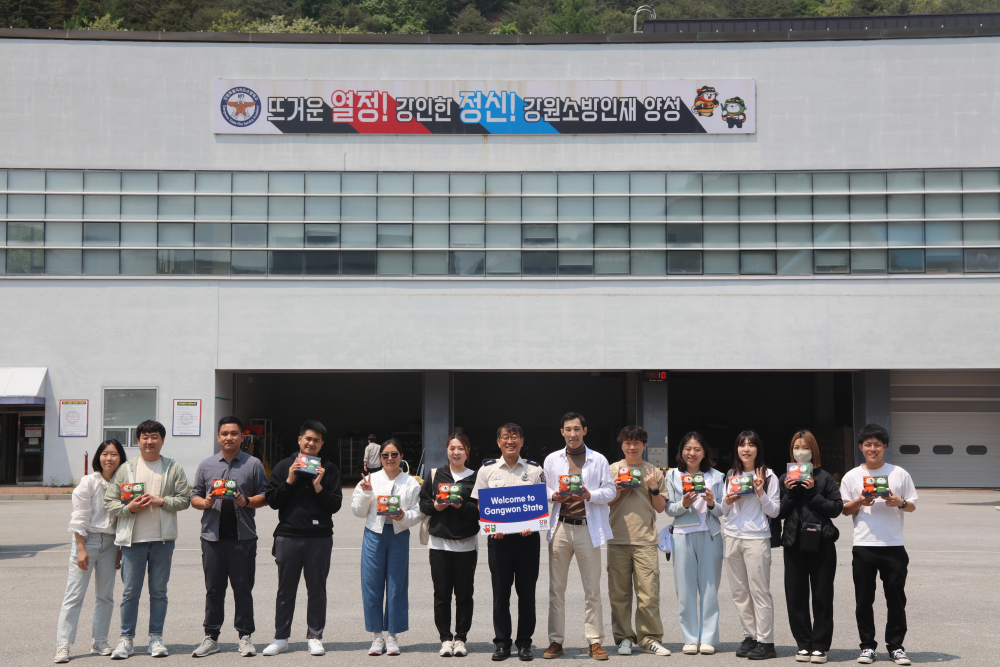 단체사진.JPG