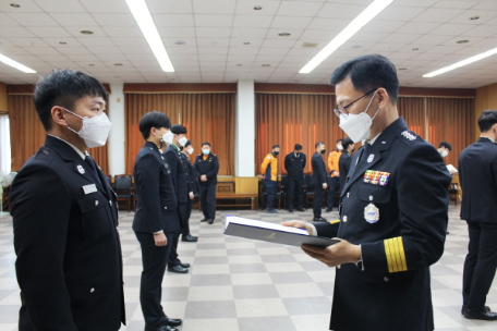 춘천소방서, 승진자 인사발령 신고식