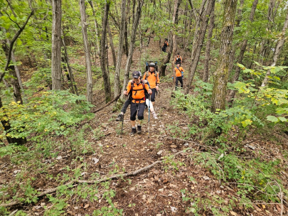 철원소방서, 금학산 무릎부상 50대 여성 구조