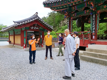 동해소방서장 부처님오신날 대비 전통사찰 화재안전컨설팅