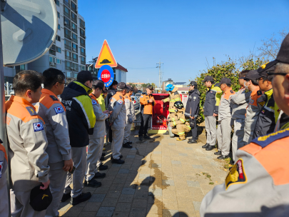 동해소방서 의용소방대, 산불‘주의’단계 발령에 따라 비상소화장치 사용 훈련 실시