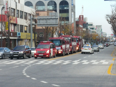 화재예방 캠페인 및 소방차 퍼레이드