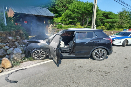 차량화재 인근 주택 소화기로 초기진화