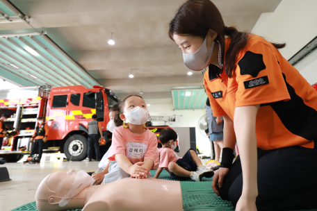 화천 관내 어린이집 소방서 견학